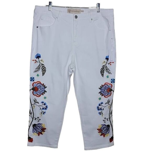 Soft Surroundings Embellished Floral 5 Pocket Straight Leg Crop Jeans 18 Petitie - Picture 1 of 13